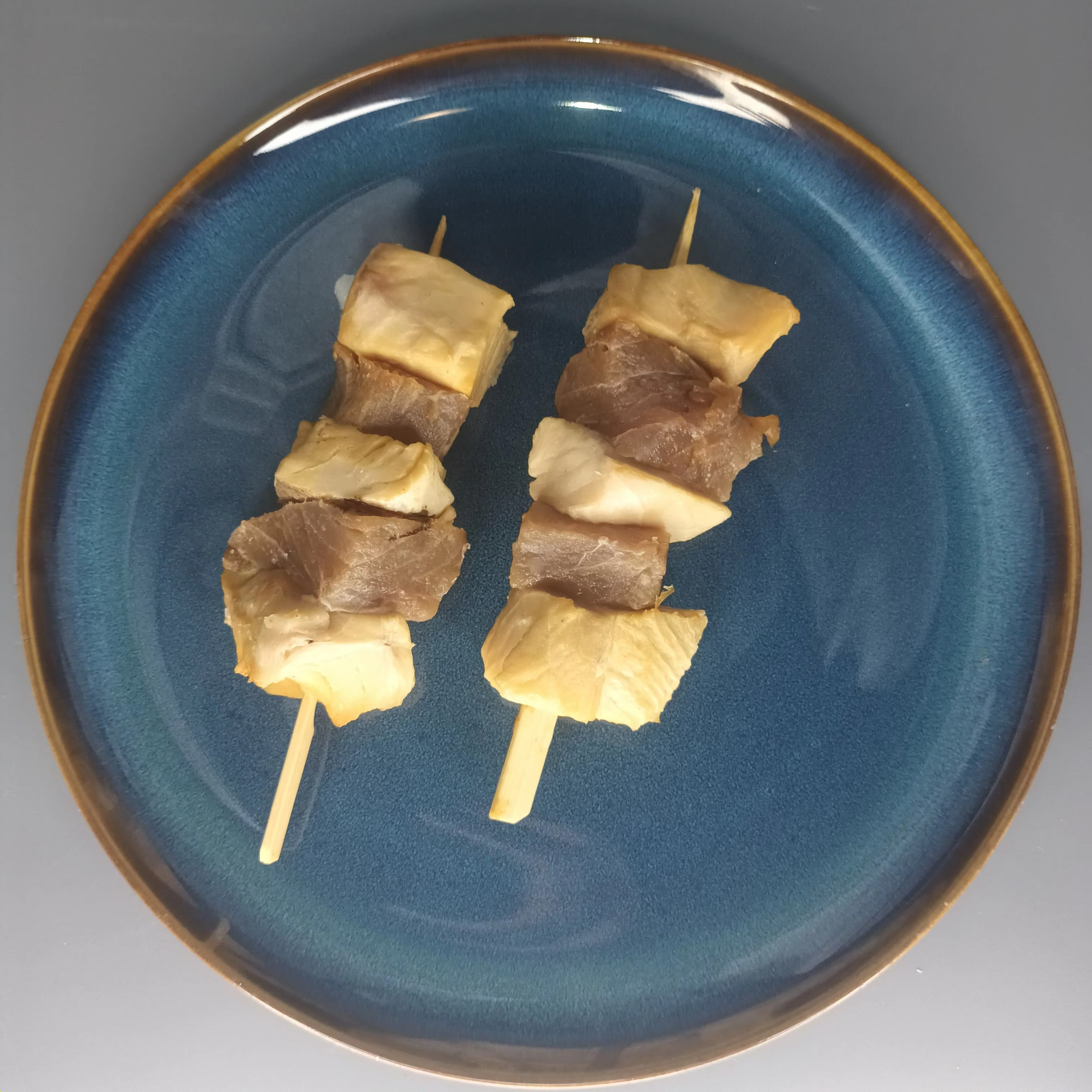шашлык из масляной и тунца