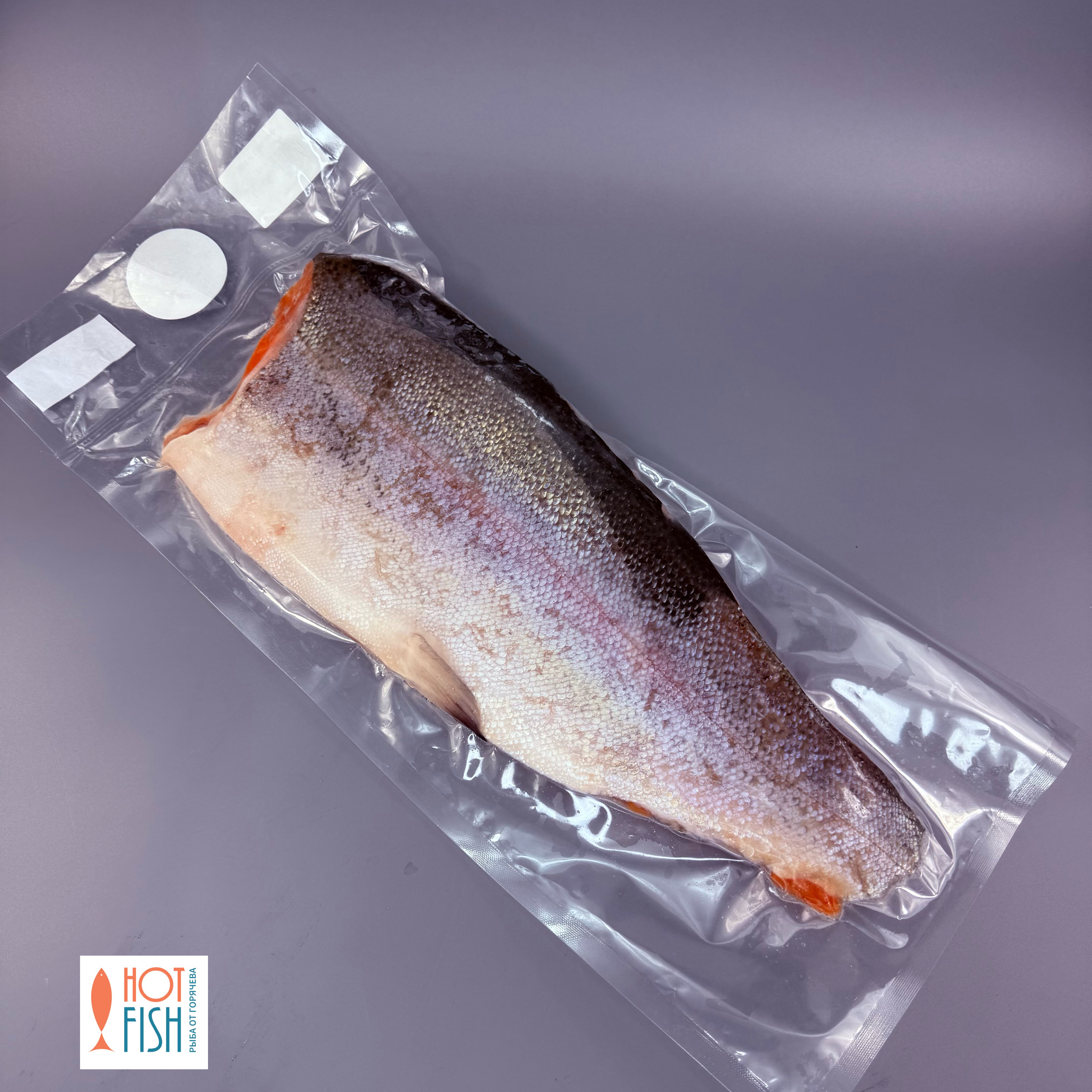 Форель филе на коже, свежемороженое, HOT FISH, ~1кг
