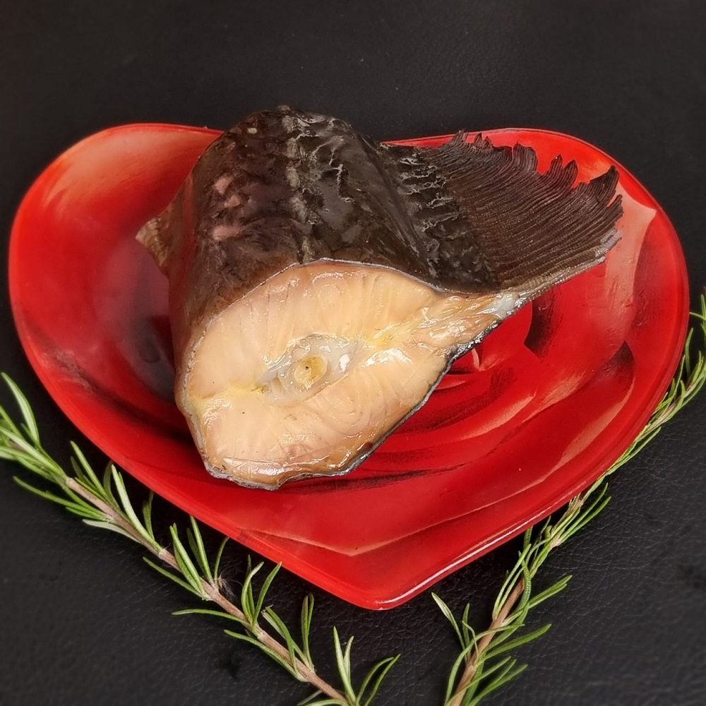 Осетр, кусок горячего копчения, ~400г