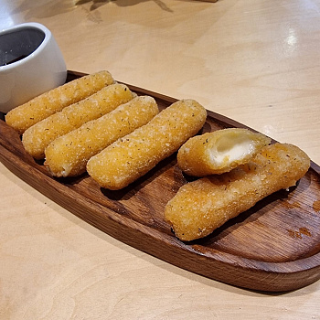 Сырные палочки Моцарелла в панировке, замороженные, 1кг