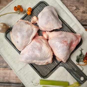 Курица, бедро на коже "Агрофирма Октябрьская",ГРИНКО ~800г